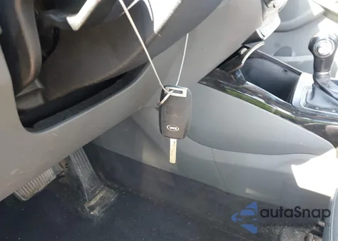 2016 Kia Sorento 3.3L Ex z USA, uszkodzony, nr VIN 5XYPH4A50GG139901